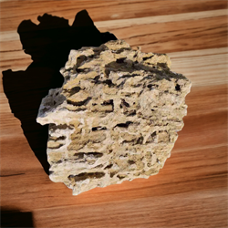 Камень Песчаник пещеристый желтый - фото 38695